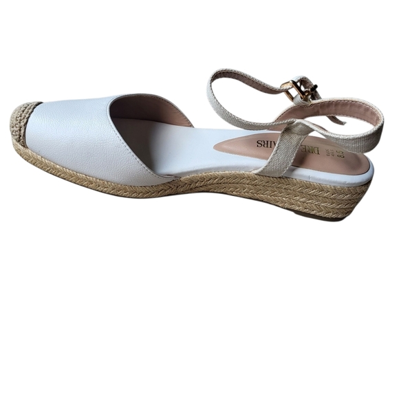 DREAM PAIRS White Ankle Strap Closed-Toe Espadrille Wedges Size 8.5 - Picture 3 of 11